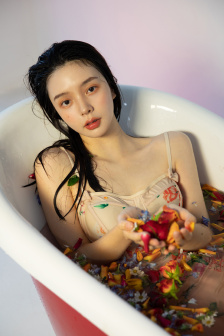 拍拍叫痛的